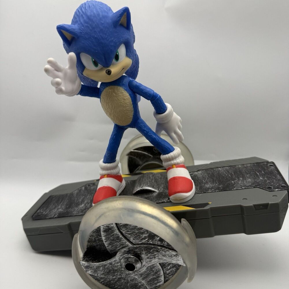 Sonic the Hedgehog Movie 2 Speed 8 Inch R/C Skateboard Toy No Ring Controller